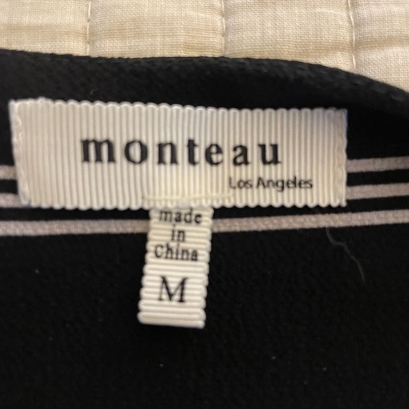 Blazer - Picture 2 of 2